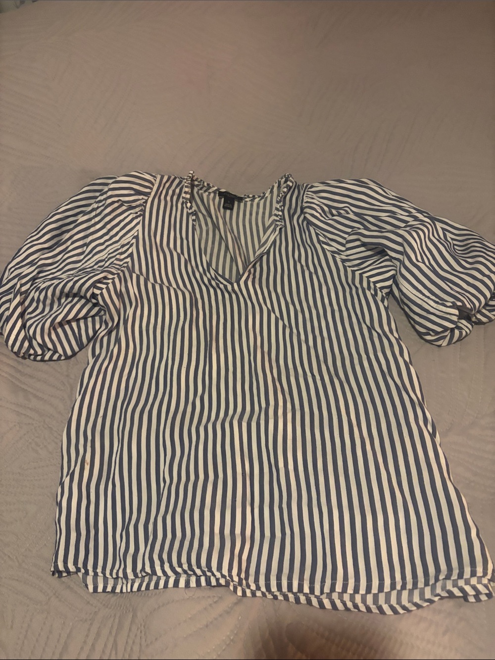 Ann Taylor Factory Navy and White Striped V-Neck Puff Sleeve Blouse